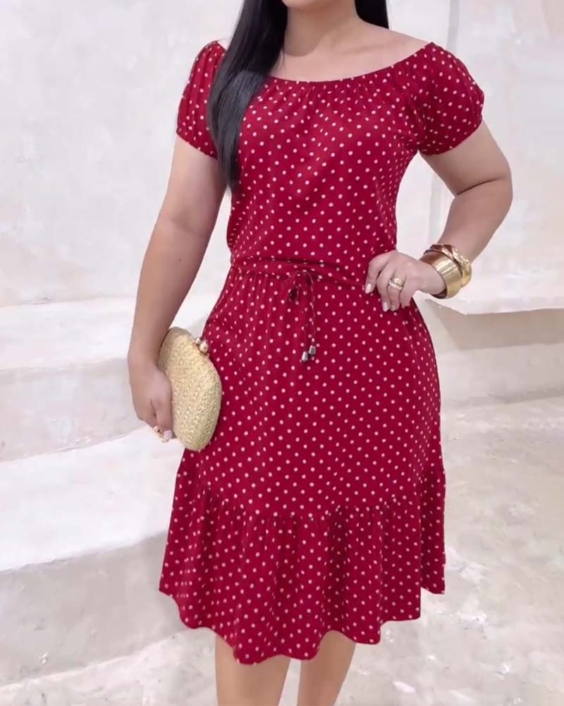 Polka Dot Short-Sleeved Fitted A-Line Dress