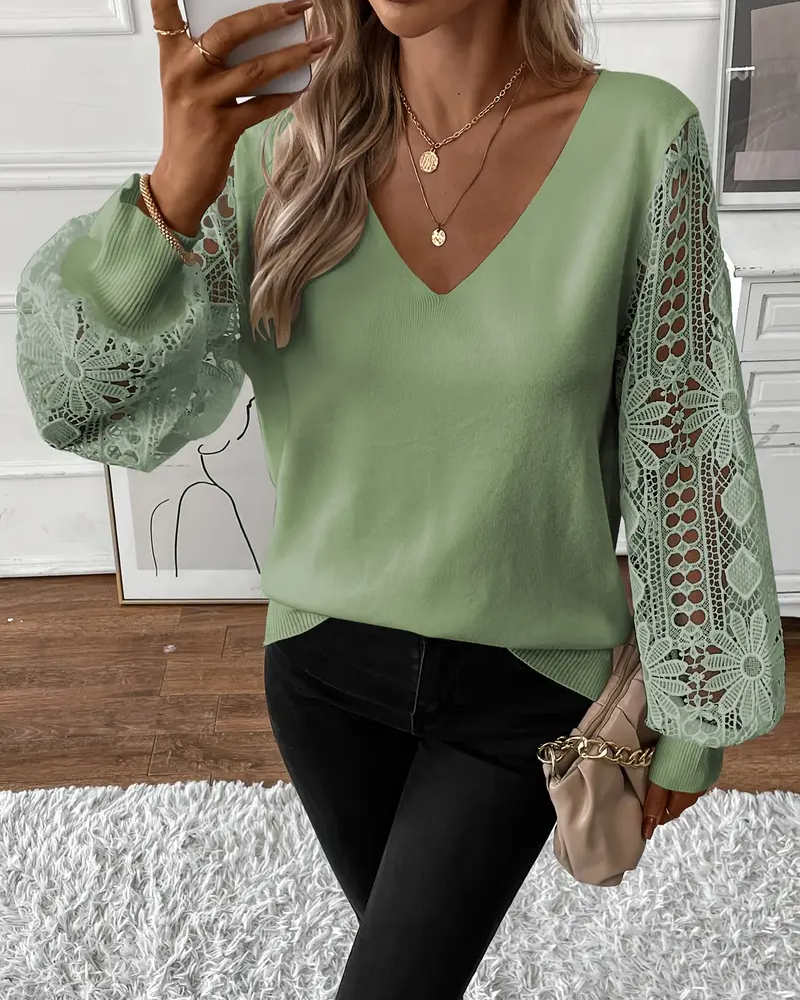V-Neck Fashionable Hollow Pullover