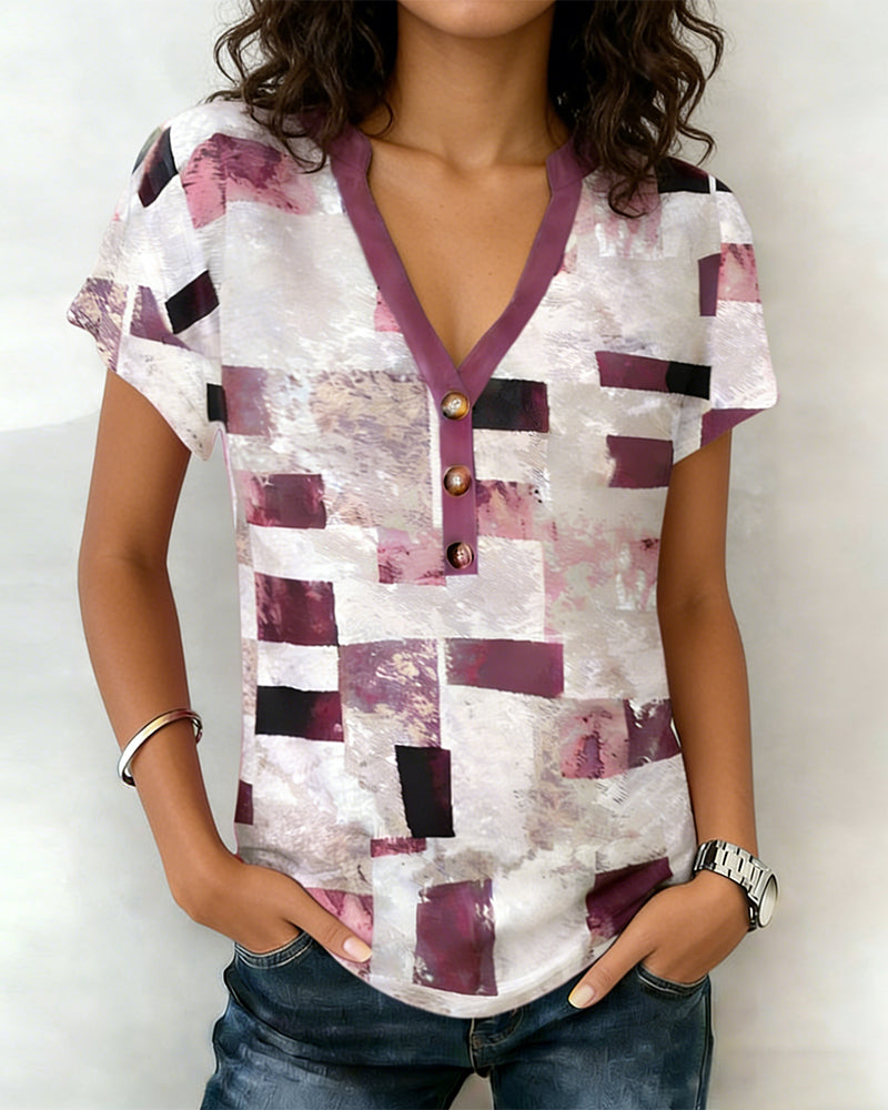 V-Neck Geometric Print Casual T-Shirt