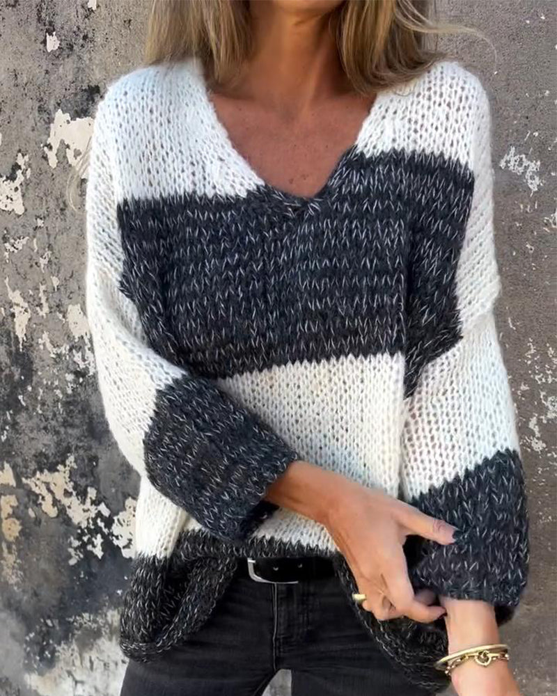 V-neck contrast casual sweater