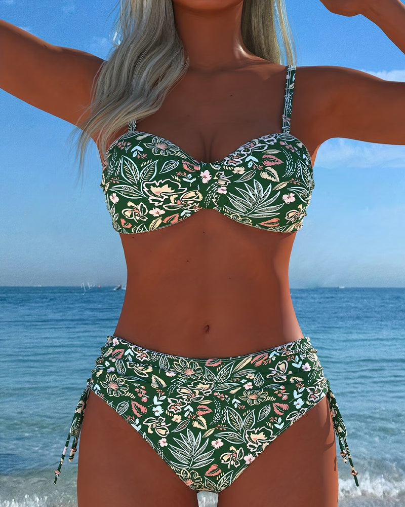 Floral-Parted String Bikini