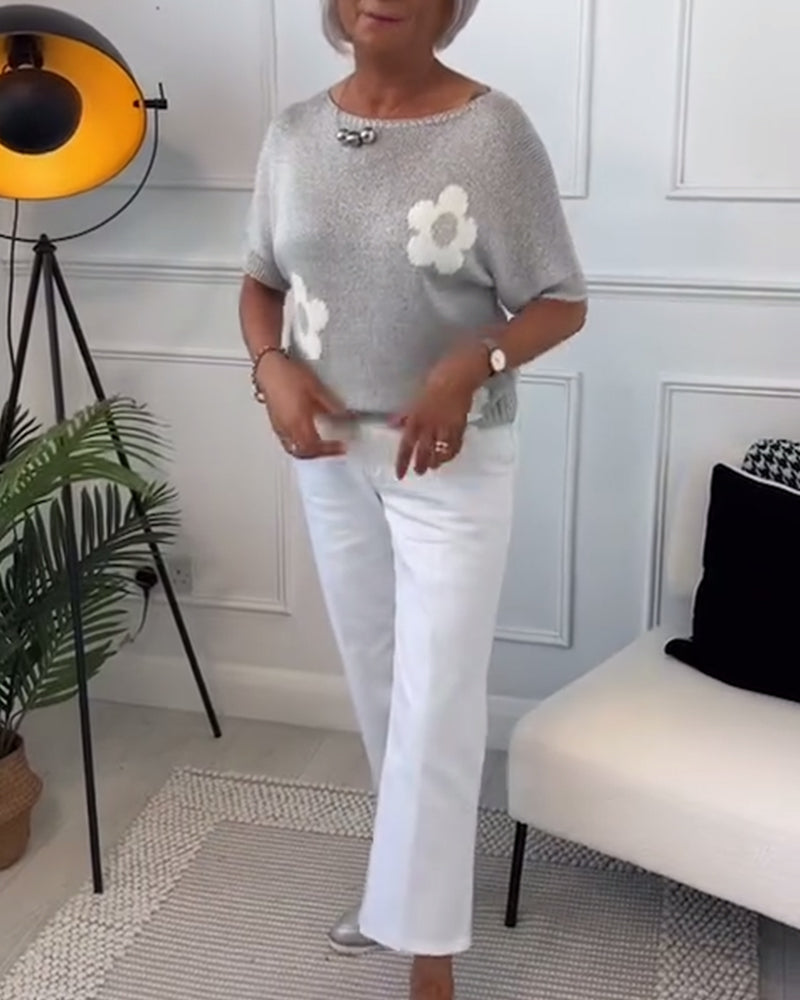 Round neck slim floral pullover sweater