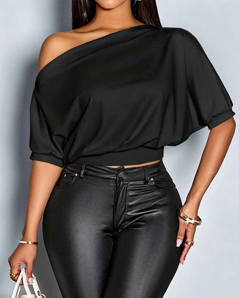 Solid Color One Shoulder T-shirt