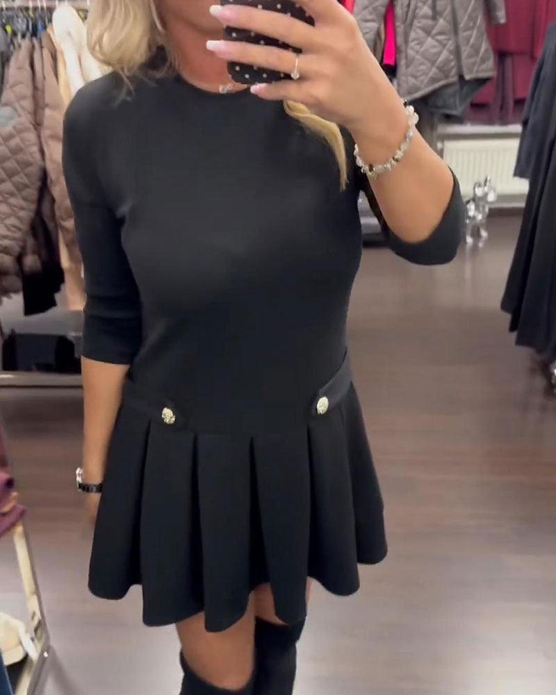 Elegant Slimming Pleated Dress