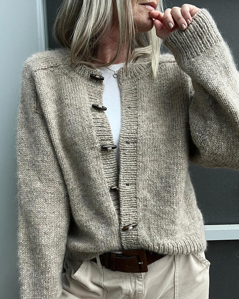 Single breasted solid color casual cardigan