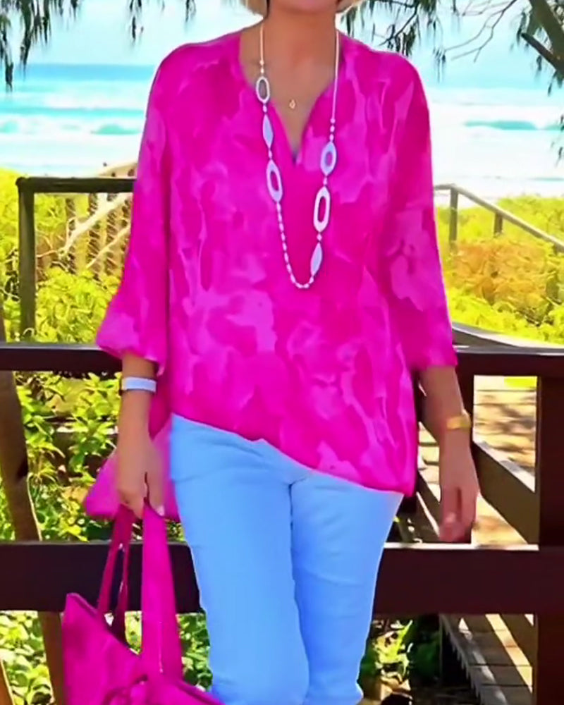 V-Neck Lightweight Print Blouse