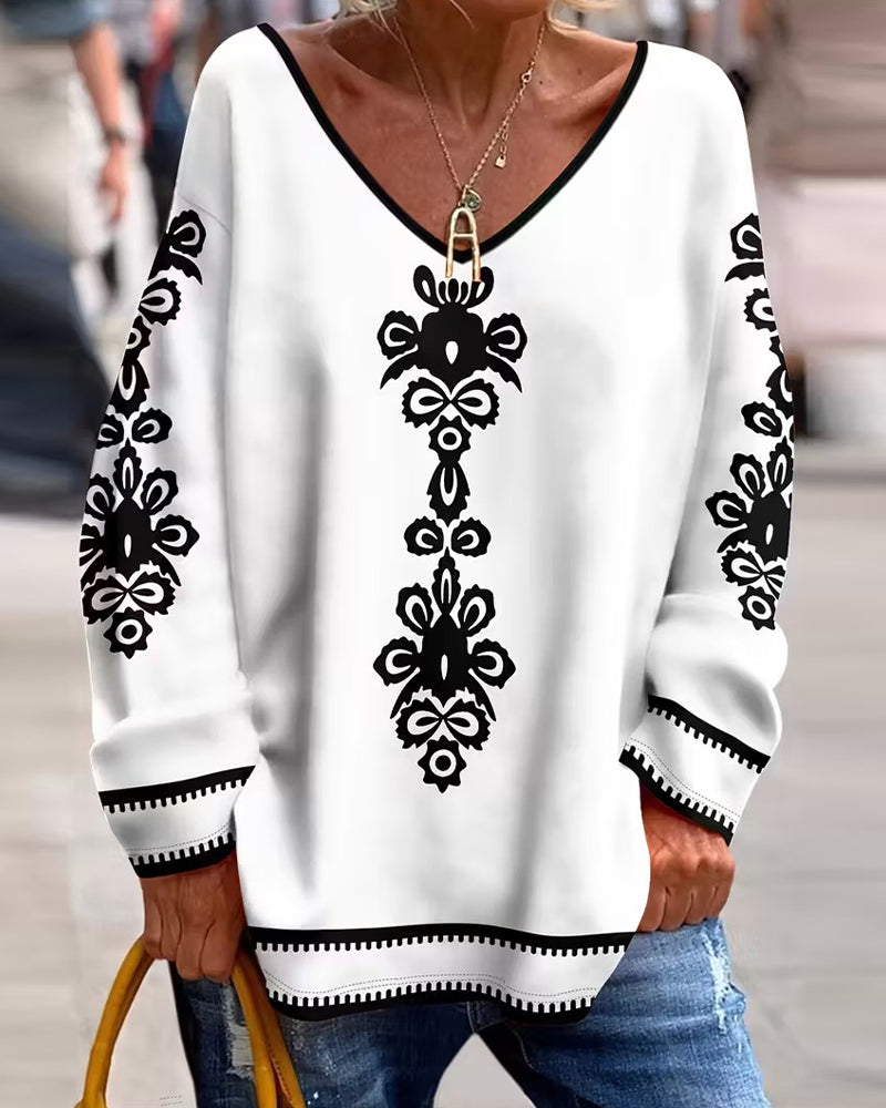 Color-Blocked V-Neck Patterned Long-Sleeved Top