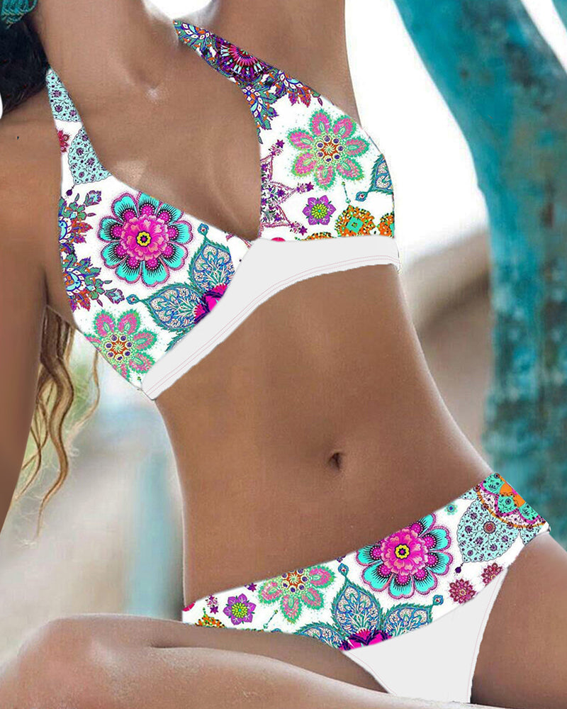Floral pattern bikini set