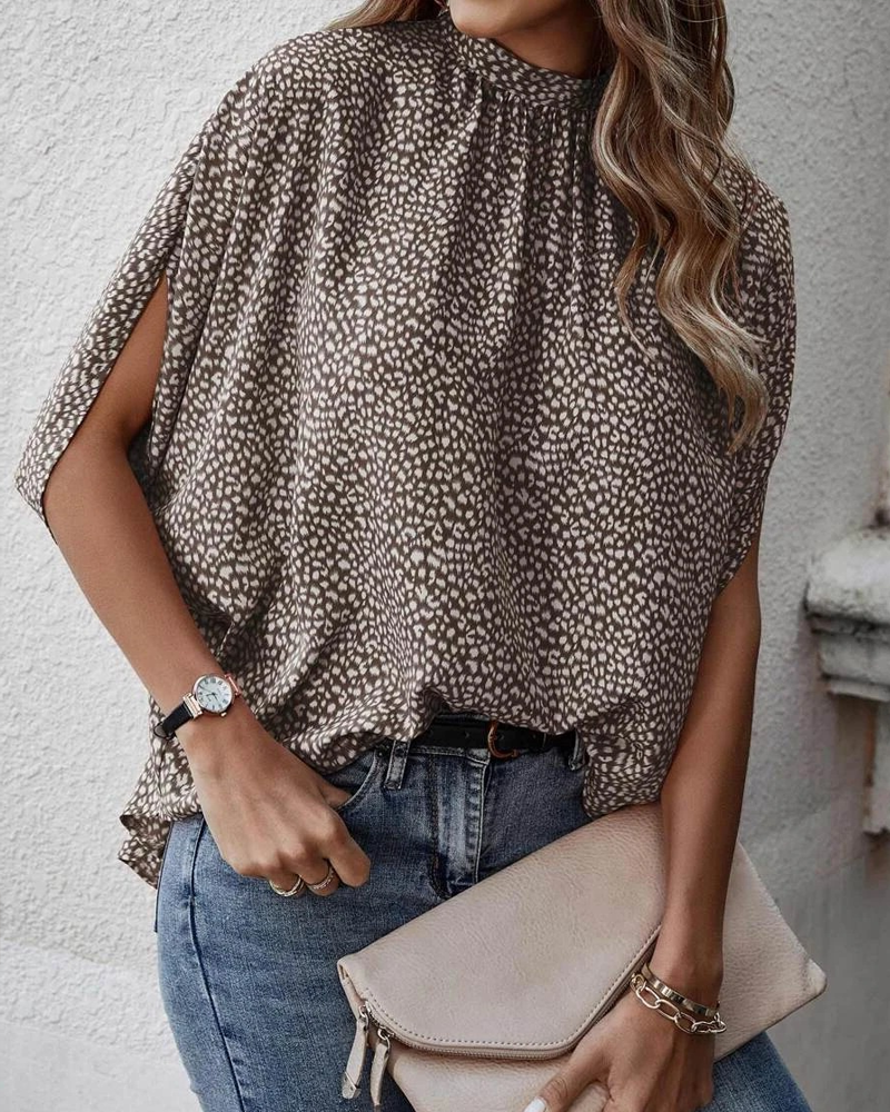 Fashion print slit sleeve blouse