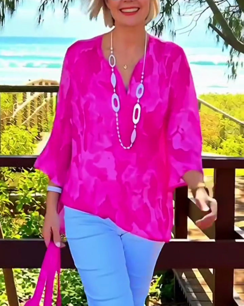 V-Neck Lightweight Print Blouse