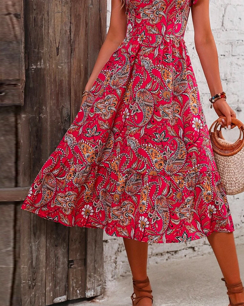 Short-sleeved floral V-neck dress