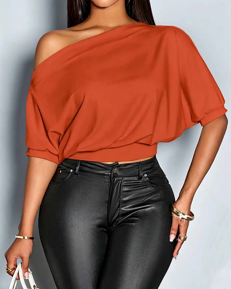 Solid Color One Shoulder T-shirt