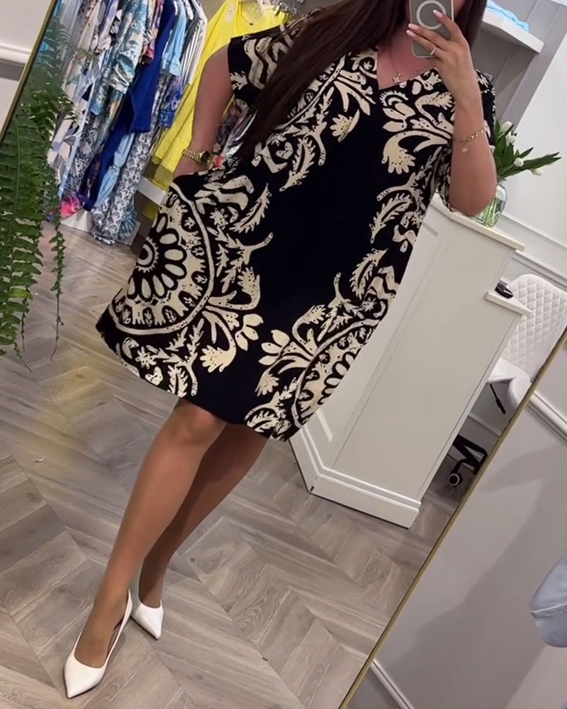 Retro printed V-neck short-sleeved loose dress