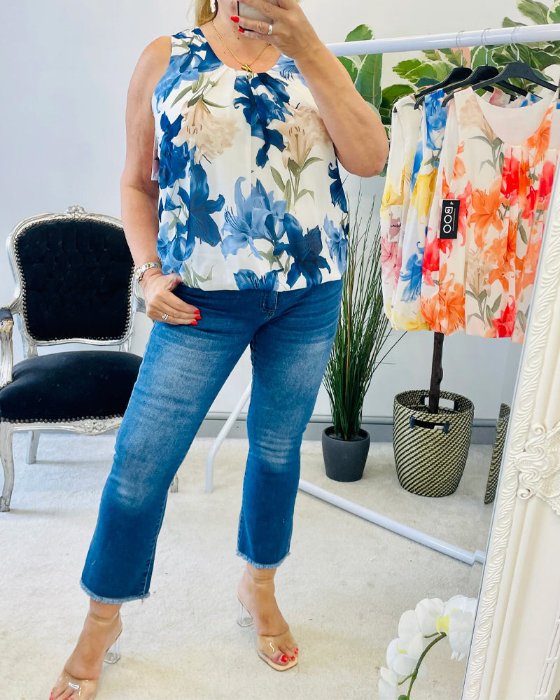Sleeveless Floral Pleated Tank Top