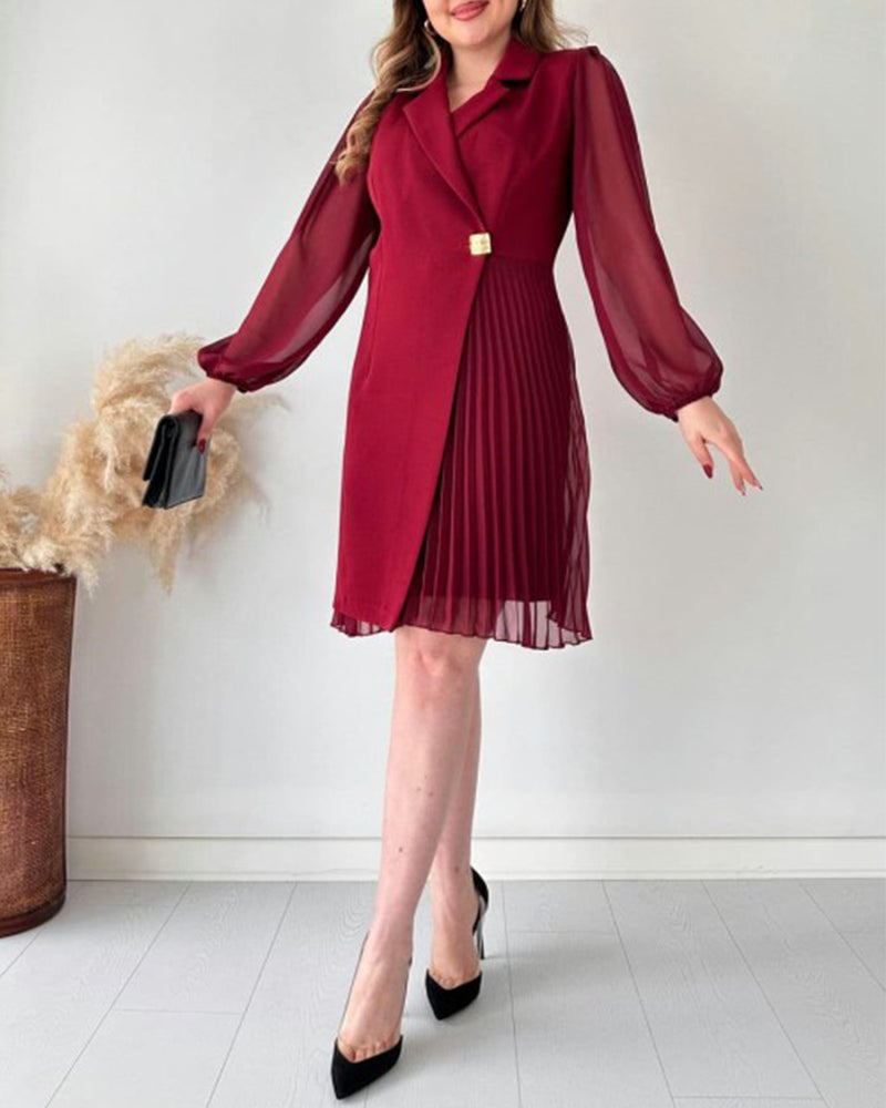 Pleated lapel long-sleeved dress