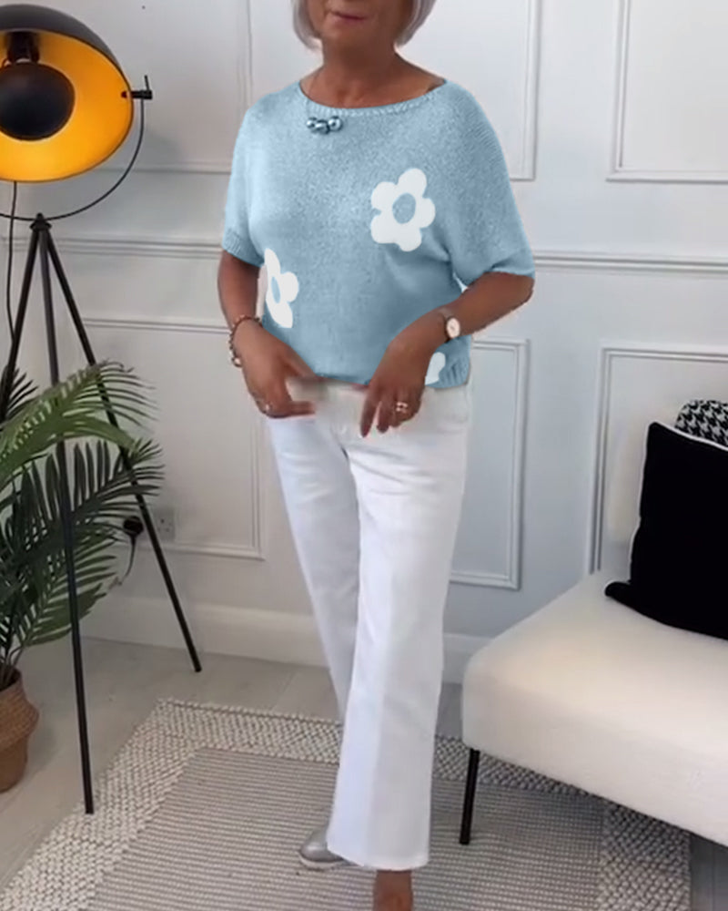 Round neck slim floral pullover sweater