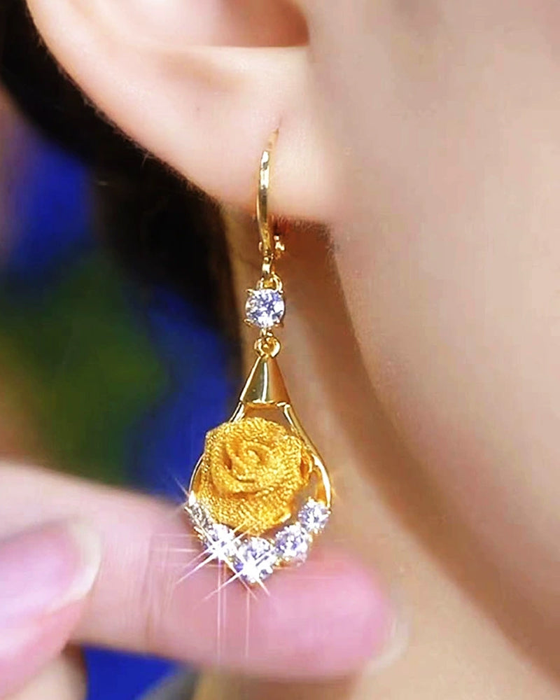 Elegant Mesh Earrings With Rose Motif