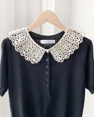 Solid-Color Lace False Collar