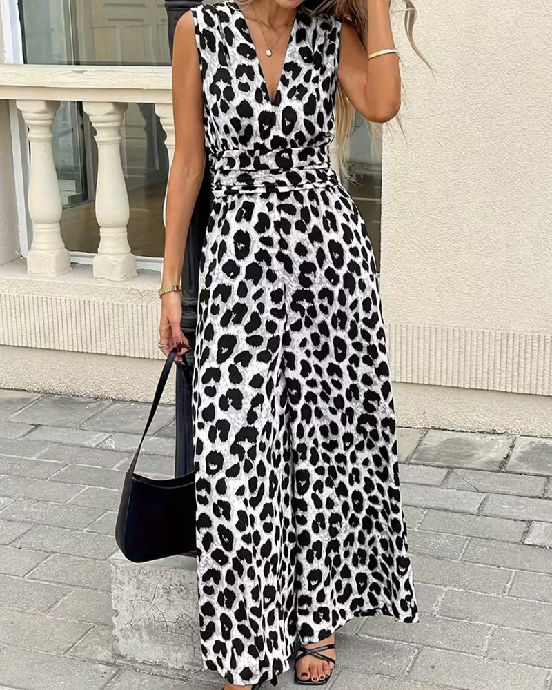 Leopard print sleeveless jumpsuit