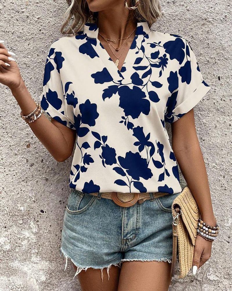 V-Neck Bat Sleeve Printed Shirt