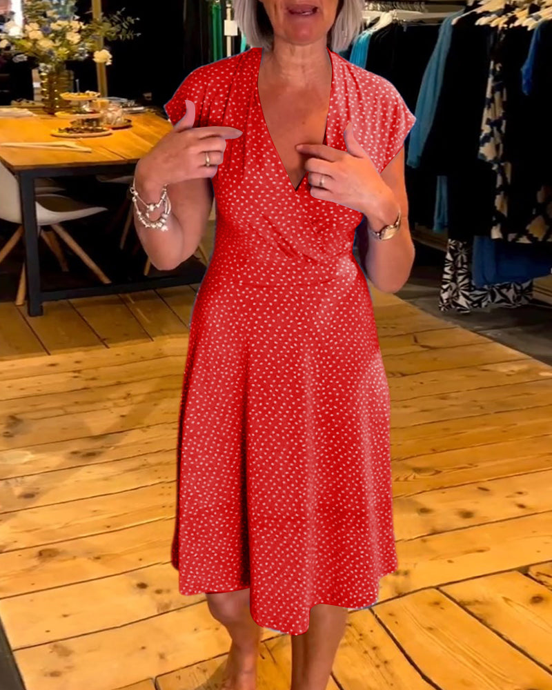 Short sleeve polka dot V-neck dress