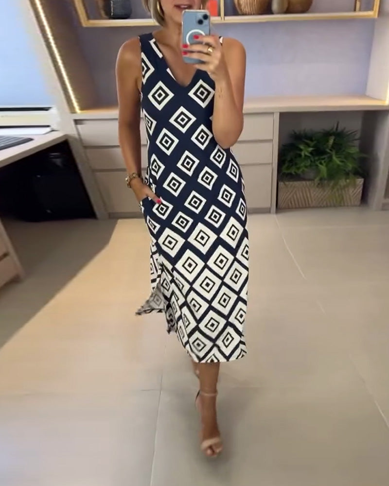 V-Neck Diamond Print Sleeveless Dress