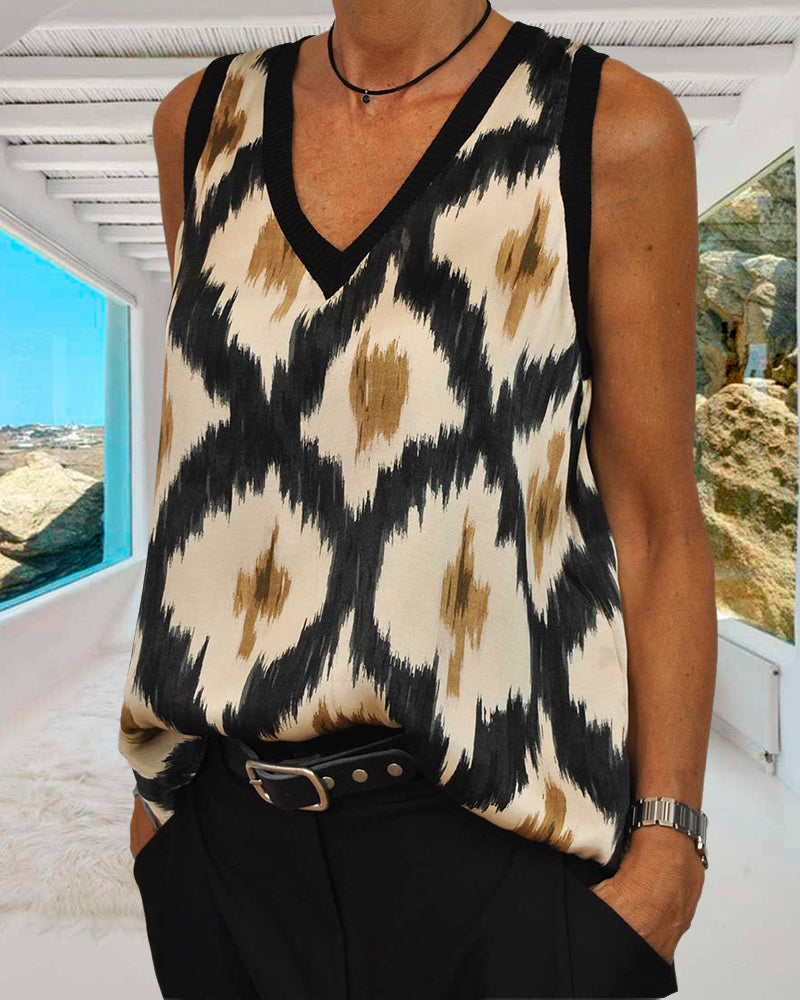 Printed V-neck sleeveless casual top