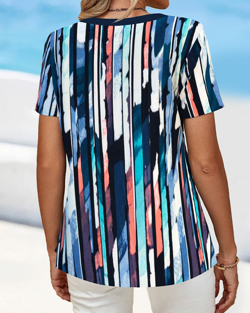 Short-Sleeved Wide Collar Printed T-Shirt