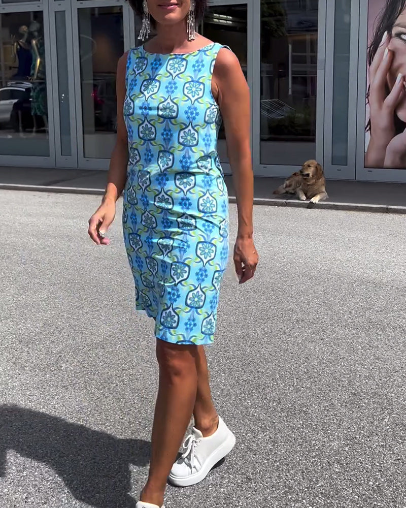 Sleeveless printed slim fit dress