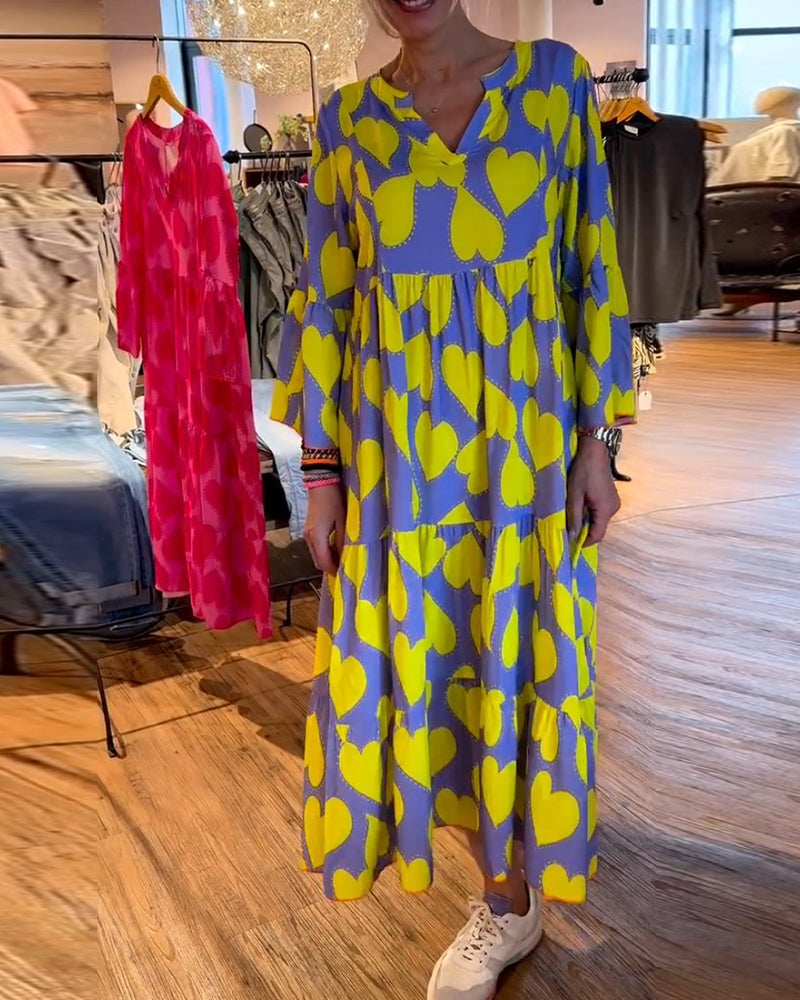 V-neck heart pattern print dress