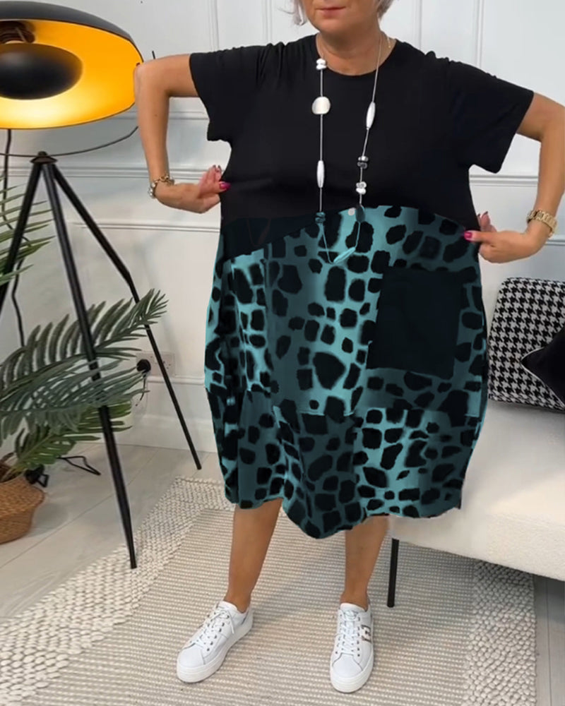 Short-sleeved round neck printed dress