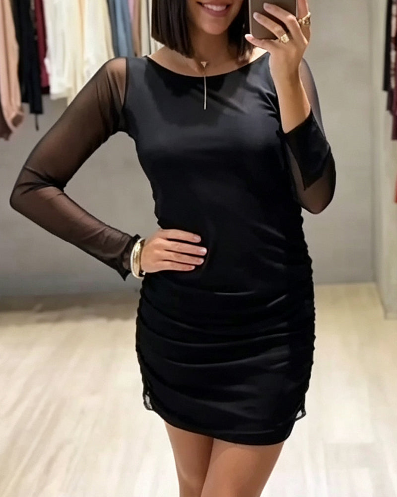 Crew-Neck Mesh Ruched Slim Dress