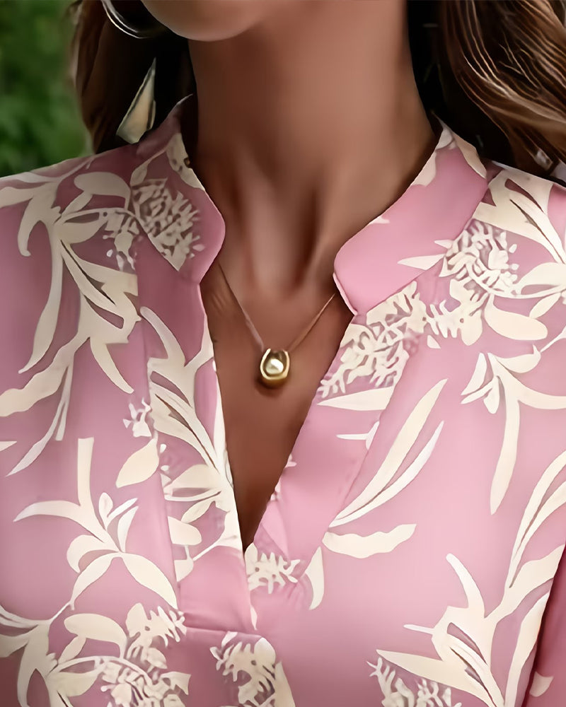 V-Neck Printed Short-Sleeved Blouse