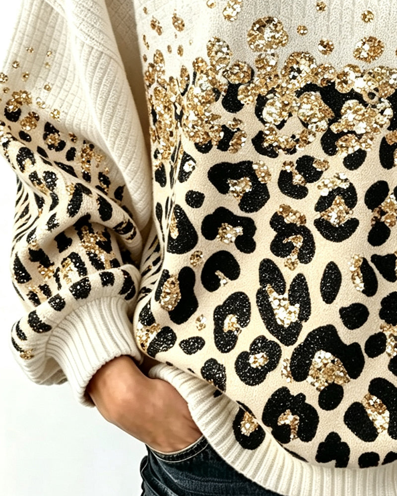 Round Neck Buttoned Leopard Print Sweatshirt