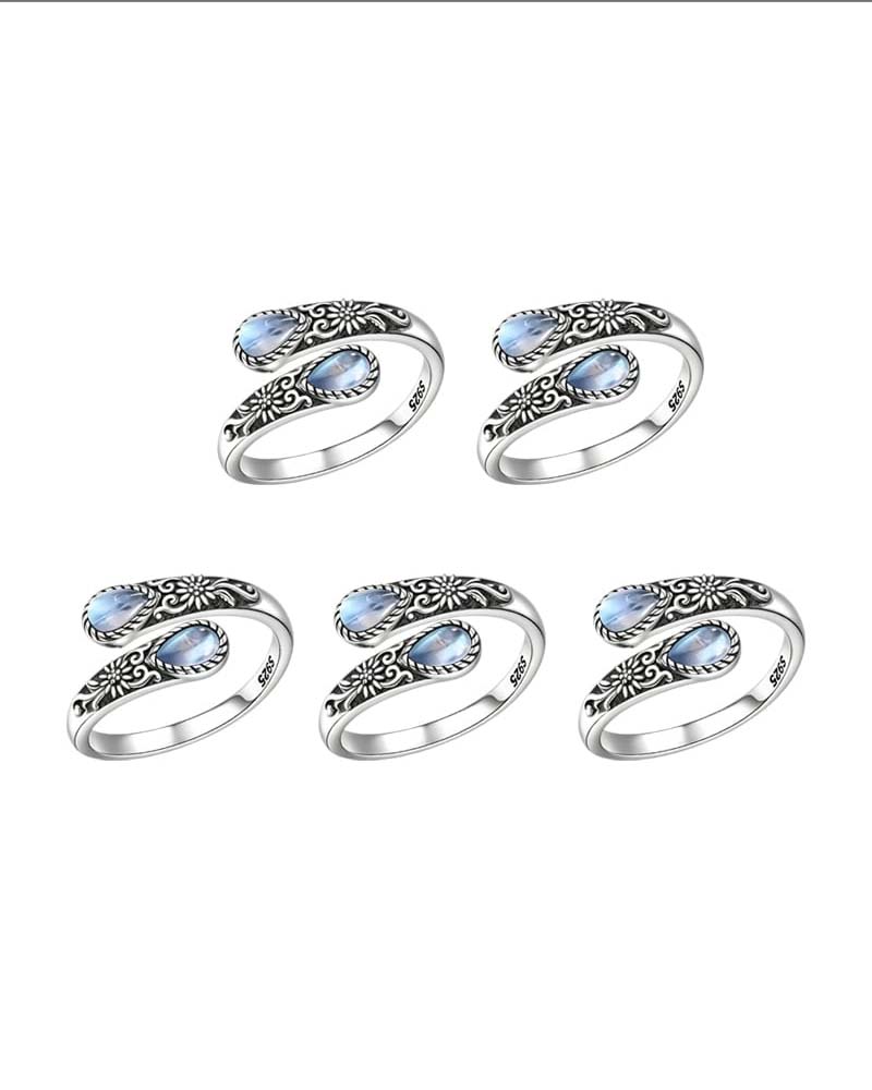 Daisy Pattern Ring