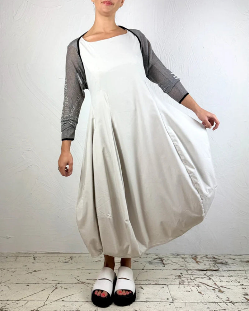 Solid color sleeveless bud casual dress