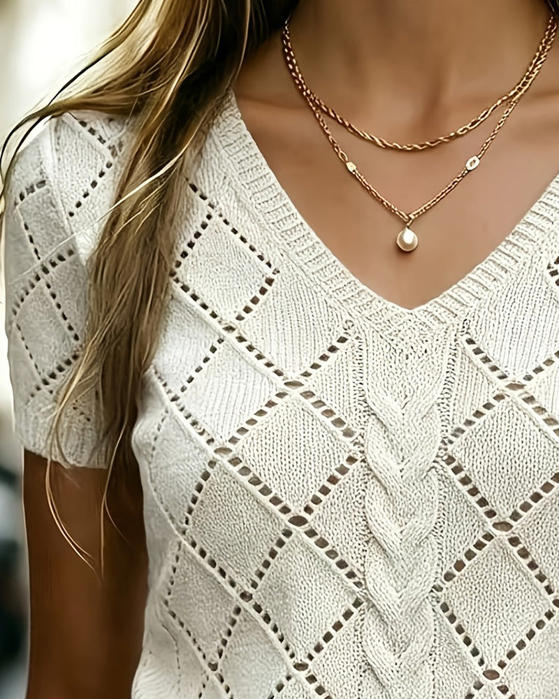 Hollow Out V-Neck Short Sleeve Knit Top