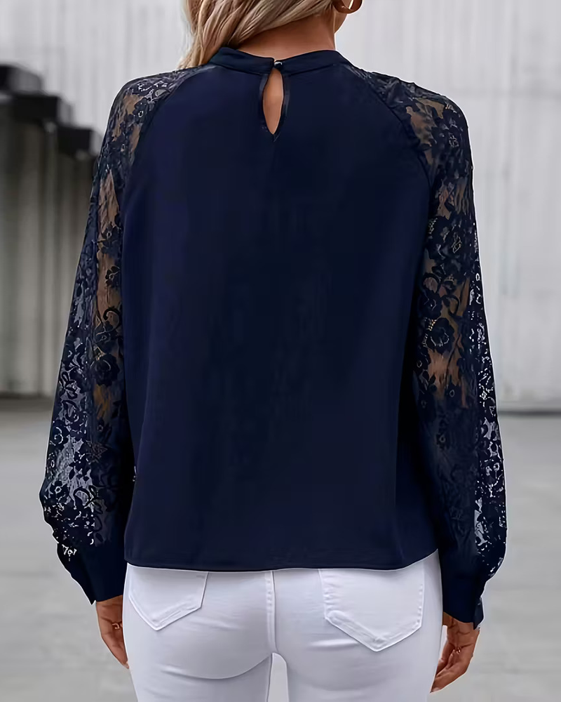 Stylish Solid Color Raglan Sleeve Blouse