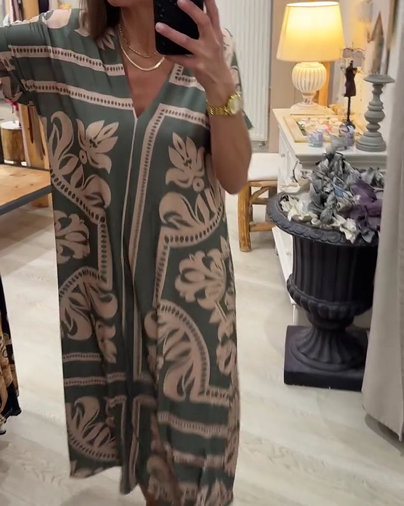 V-Neck Full Skirt Short Sleeve Dress