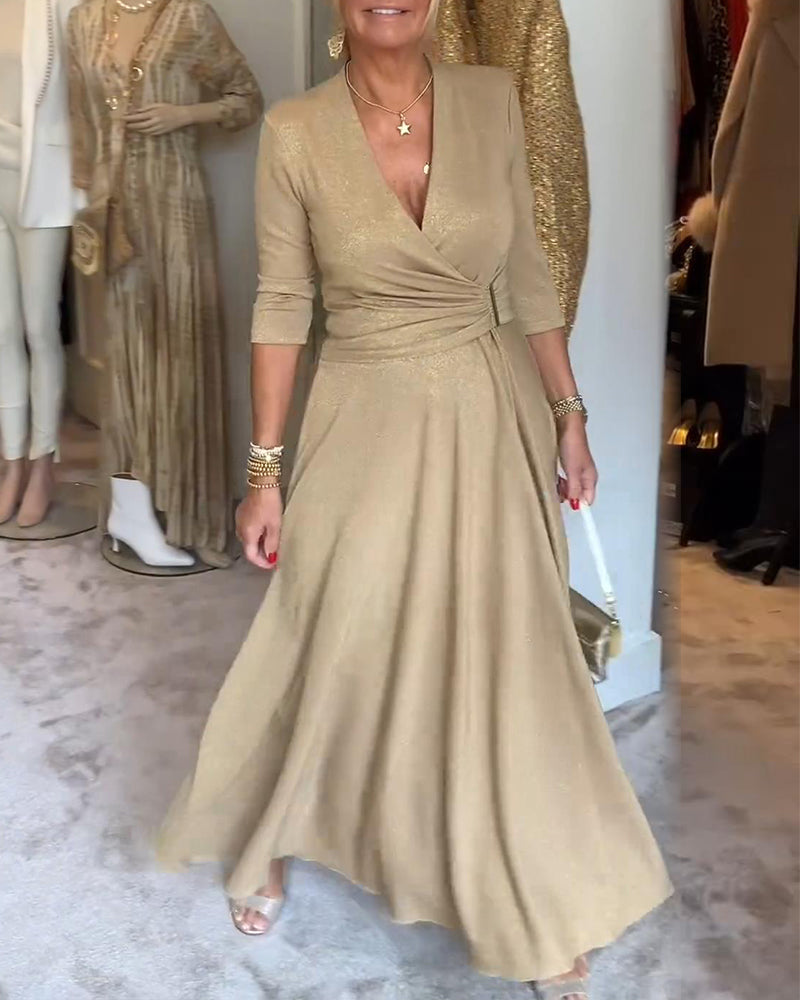 Elegant solid color V-neck three-quarter sleeve dress