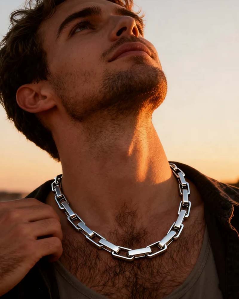 Square Titanium Steel Chain