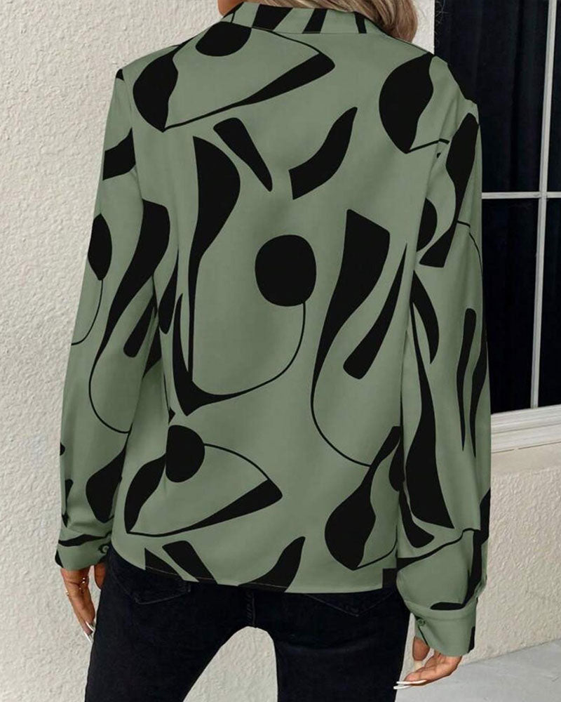 Abstract Geometric Print Blouse