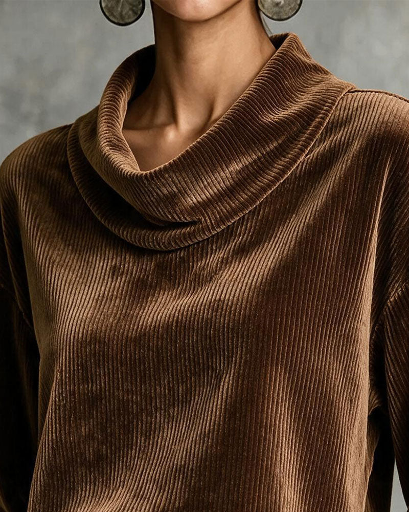 Turtleneck Solid Color Blouse