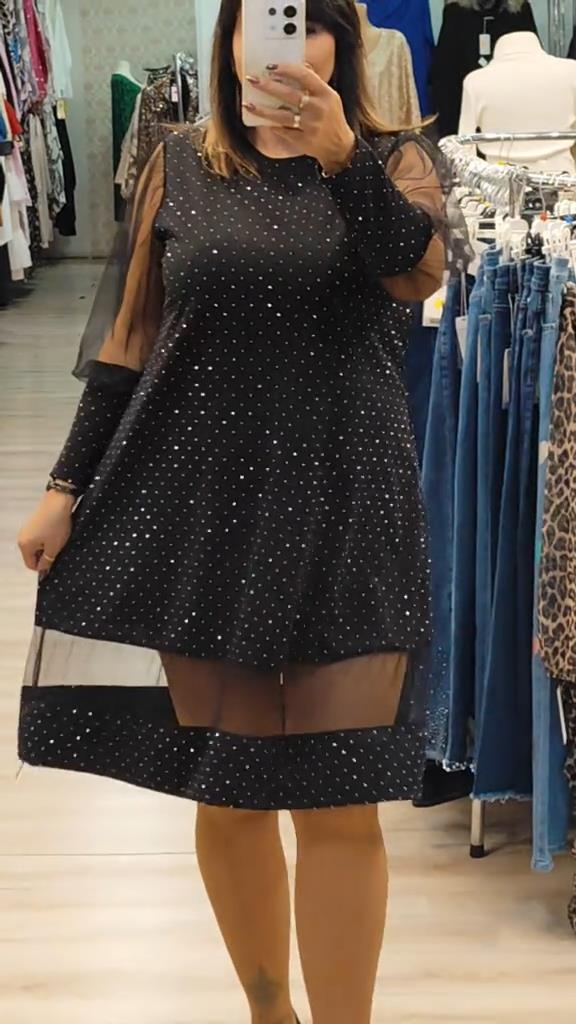 Solid Color Long-Sleeved Shimmering Dress