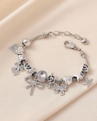 Rhinestone Bow Bracelet