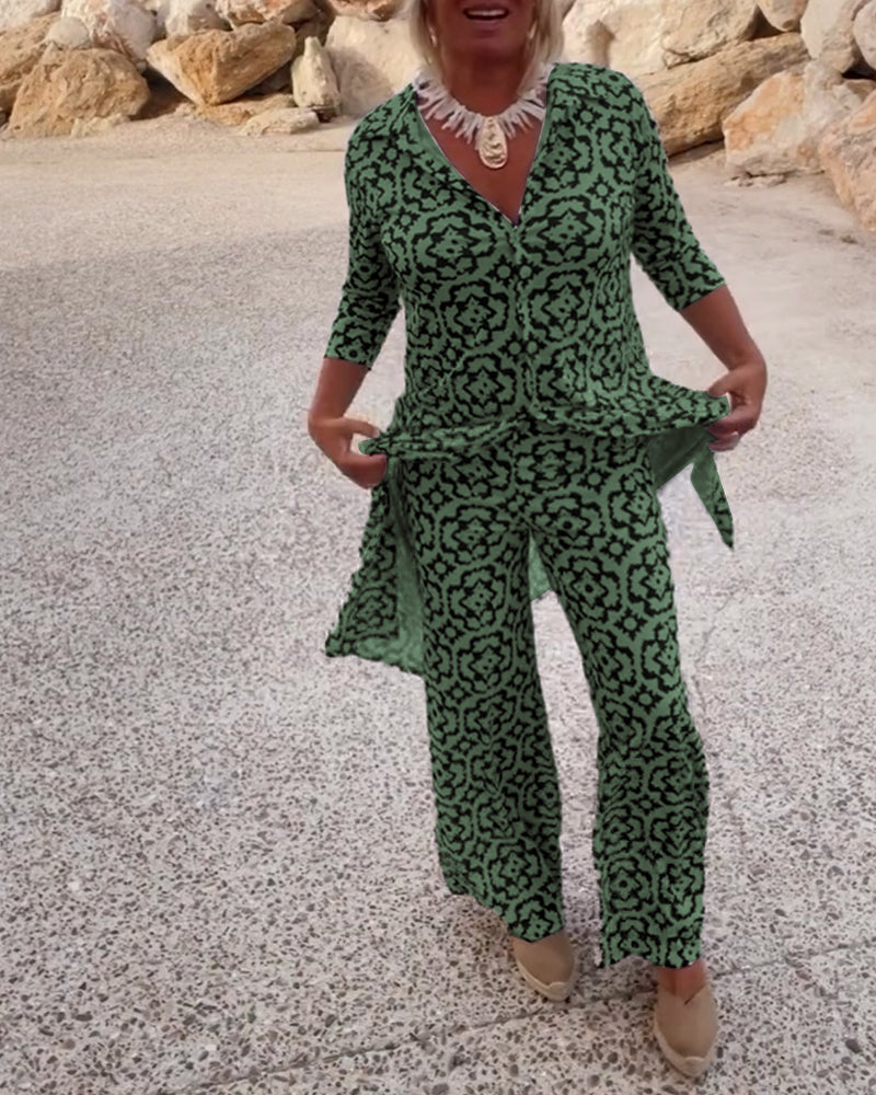 Vintage printed lapel button set