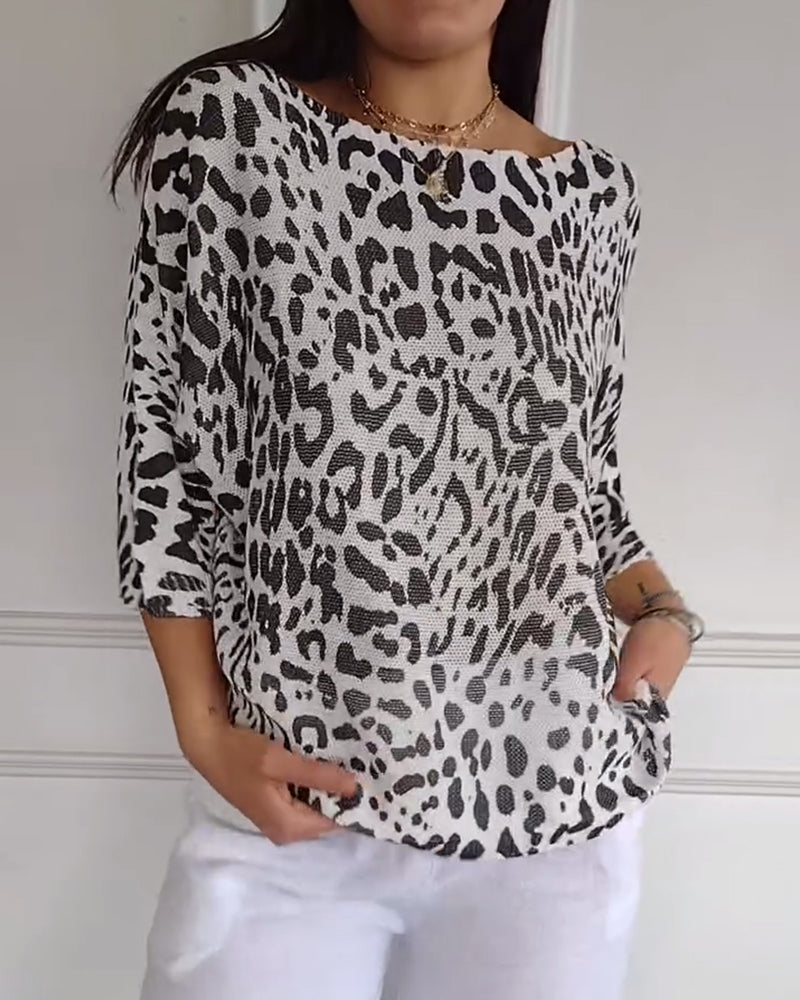 Three-Quarter Sleeve Leopard Print Loose Sweater
