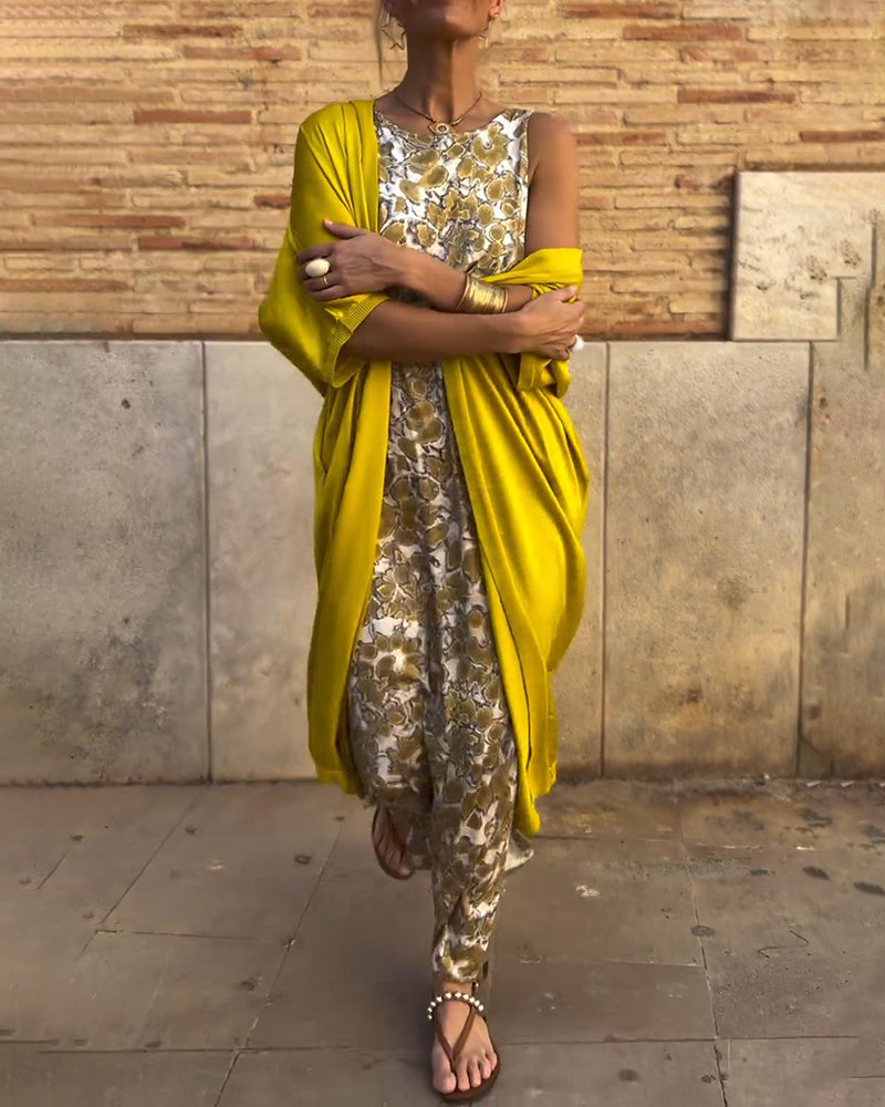 Vintage print elegant two piece suit