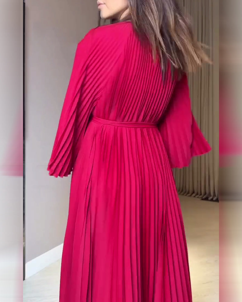 Fashionable Round Neck Pleated Dress