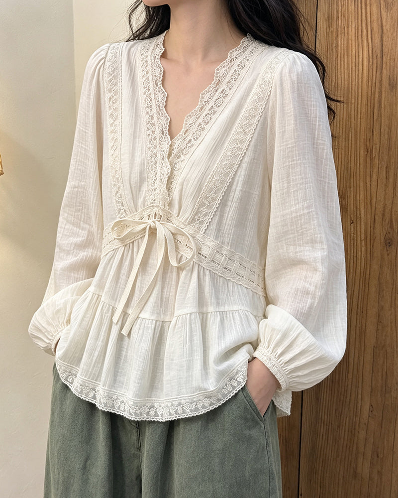 V-Neck Bubble Sleeve Lace Patchwork Flared Blouse